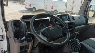 NISSAN CABSTAR 2015 BASCULANTE PUERTA ELEV ENSERES