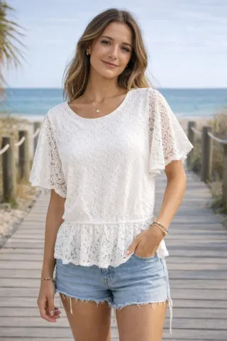 Blusa blanca encaje