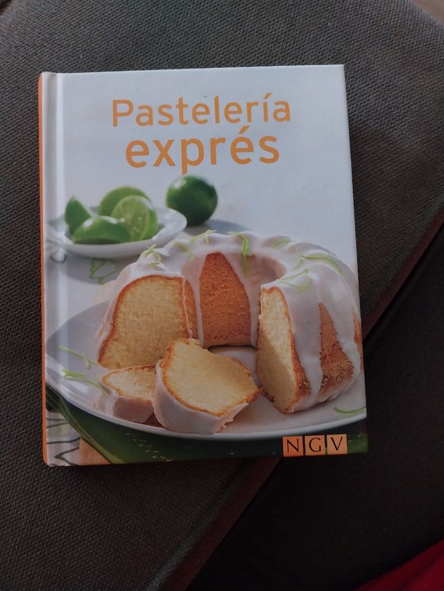 PASTELERIA EXPRES MINILIBROS DE PASTELER