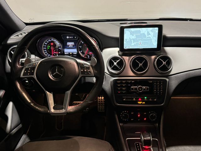 Mercedes-Benz GLA 2015