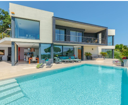 Revive piscina lounge