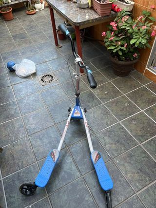 Patinete doble rueda infantil azul