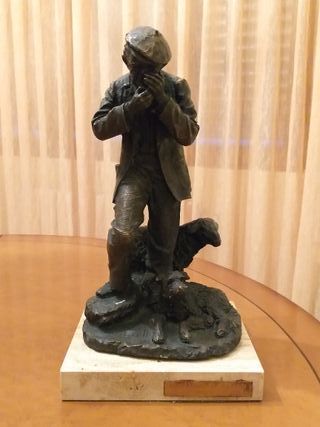 Figura bronce Josep Bofill pastor