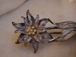 Spilla fiore argento 800