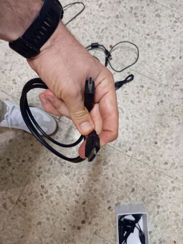 Adaptadores y cables HDMI-DVI