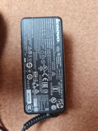 Cargador Lenovo 20V 2.25A