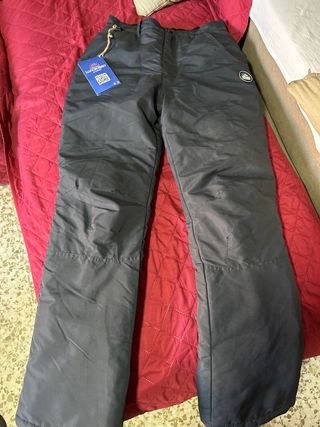 Pantalon nieve unisex. Talla: S
Sin estrenar.