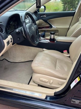 Lexus IS 2008