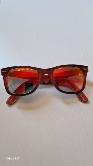 Gafas Rayban Wayfarer rojas y marrones