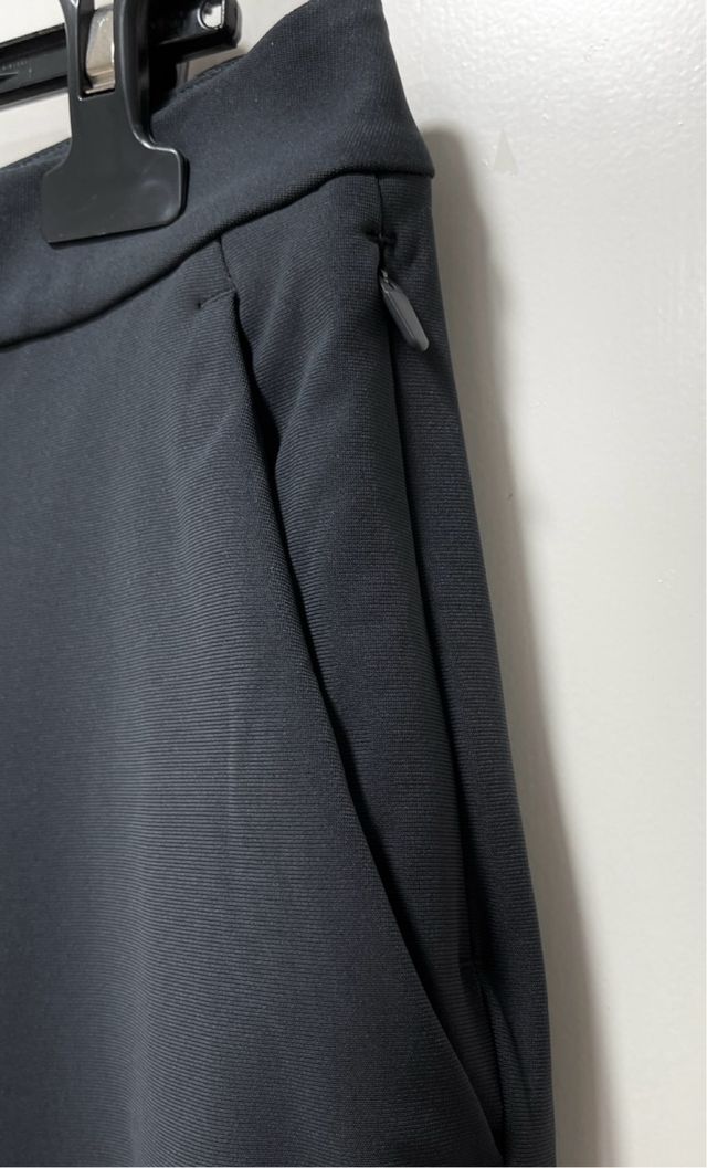 Pantalón Lululemon Gris