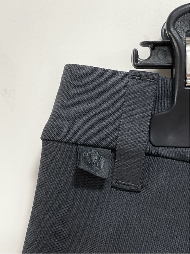 Pantalón Lululemon Gris