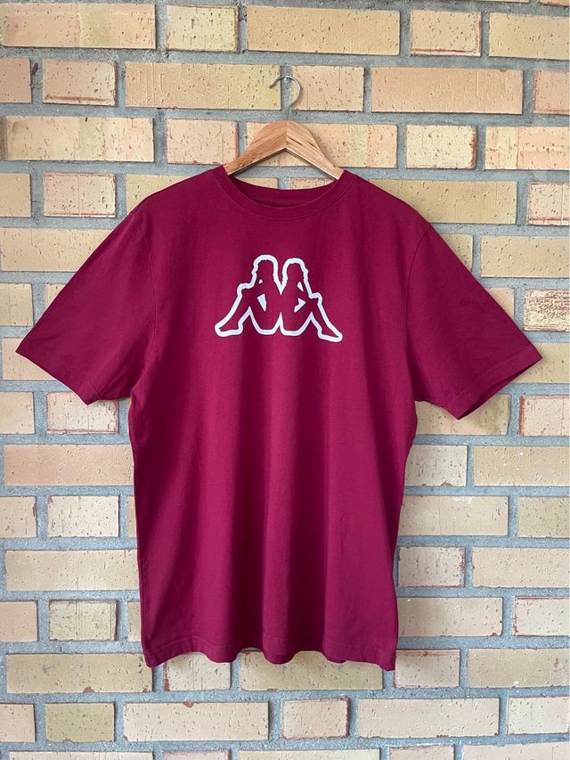 Camiseta Kappa Streetwear Logo estampado.