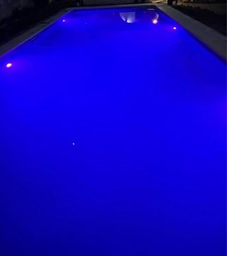 Luces LED piscina - 1- 4 und nuevos