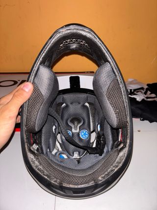 Casco Leatt MTB con soporte GoPro