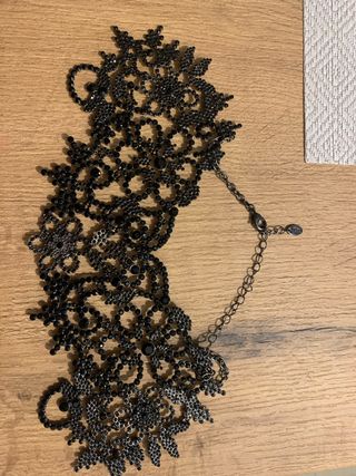 Collar gargantilla negro