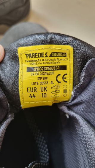 Zapatos seguridad Gris - usados