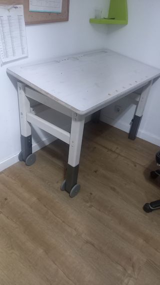 Mesa escritorio ajustable 