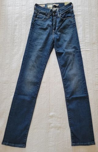 levis 724 talla 25 Nuevo