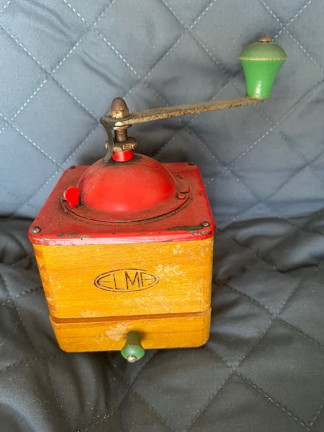 Moinho de café vintage ELMA