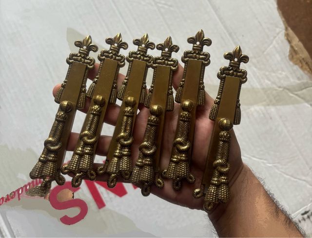 Tiradores dorados - 6 pzas