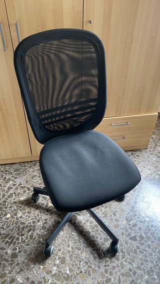 Silla oficina negra