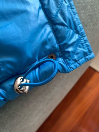 Cazadora acolchada oversize de Zara