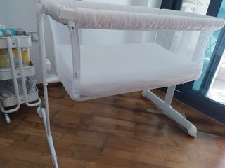 Minicuna bebé blanca