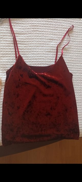 Top rojo terciopelo tirantes