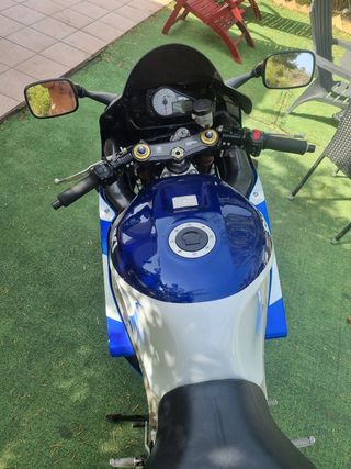 Suzuki GSX-R 1000 K1 