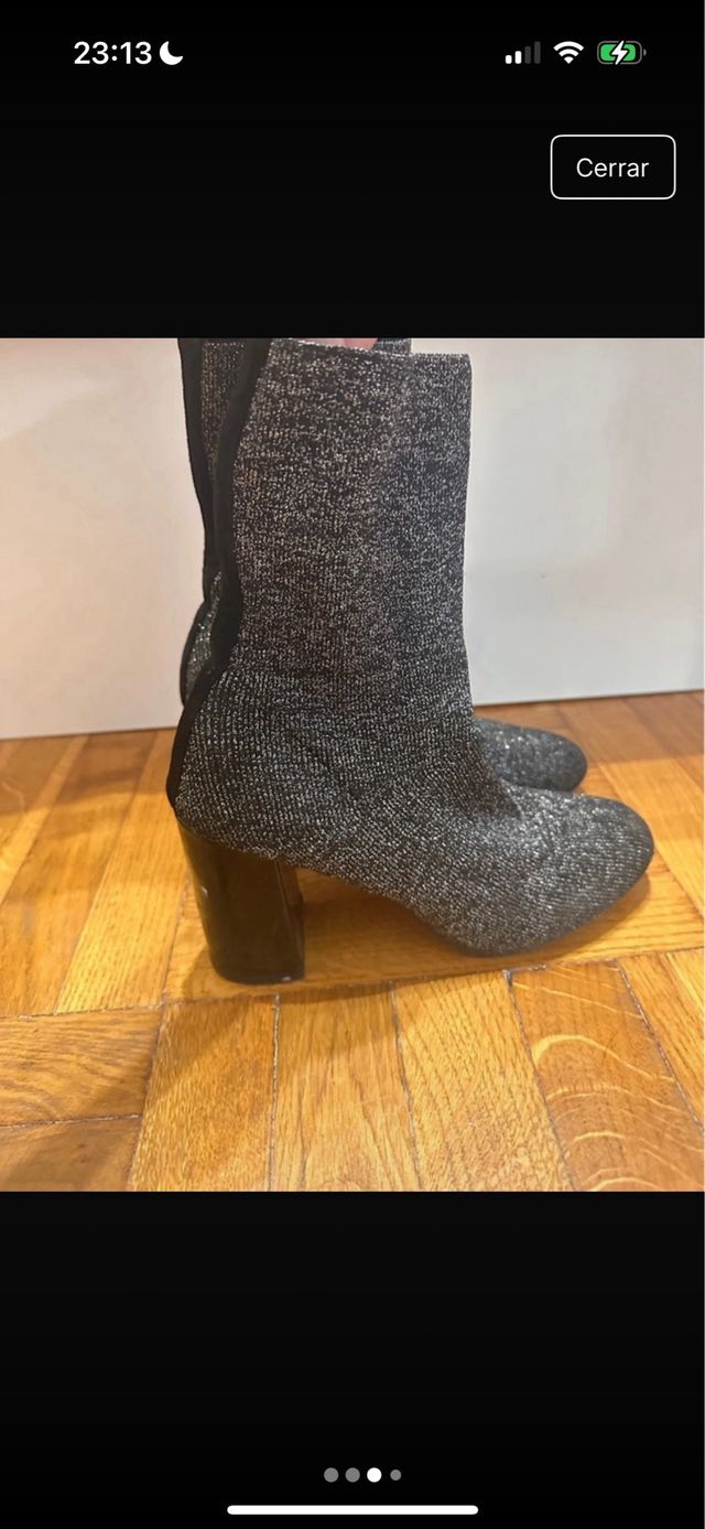 Botines negros brillantes