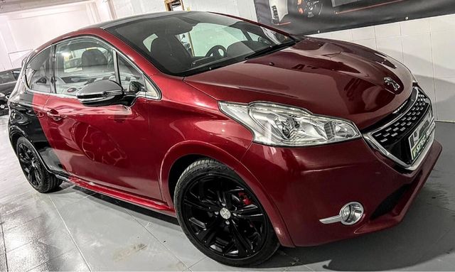 Peugeot 208 1.6 thp 200cv  2014