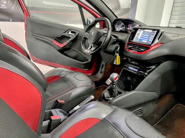 Peugeot 208 1.6 thp 200cv  2014