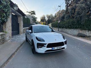 PORSCHE MACAN GTS 