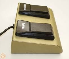 Pedale Behringer FS112T Ultrabass