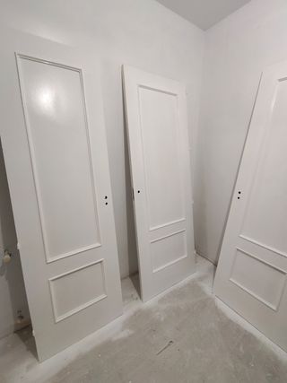 Lacados de puertas y muebles