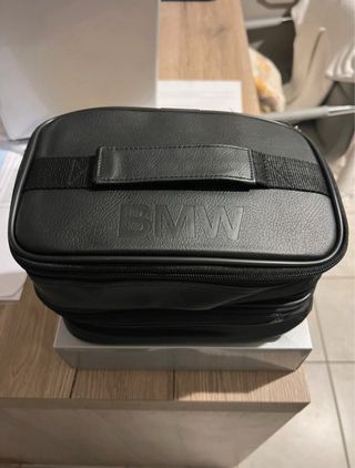 box gadget BMW originale e modellino