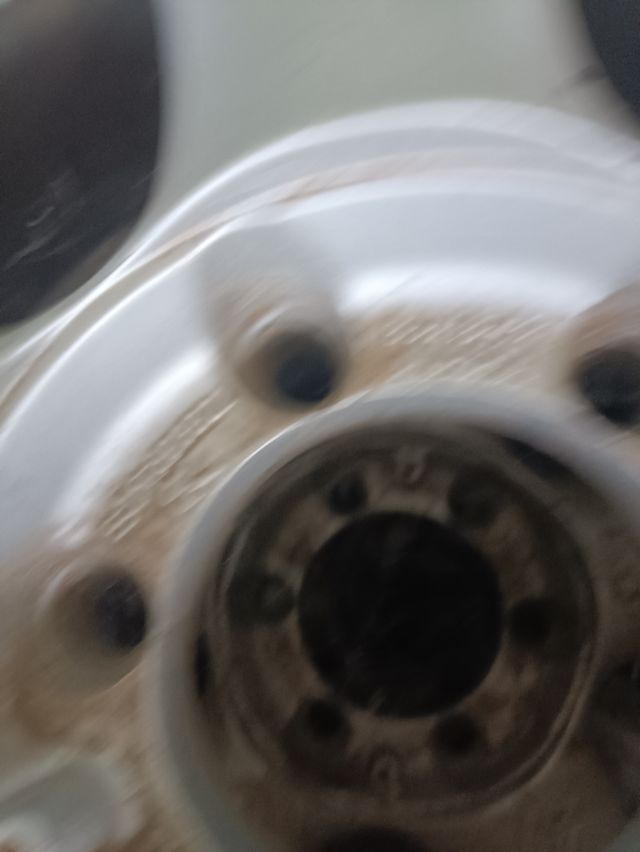 Llantas aluminio 15" usadas