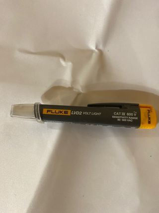 Detector tension fluke