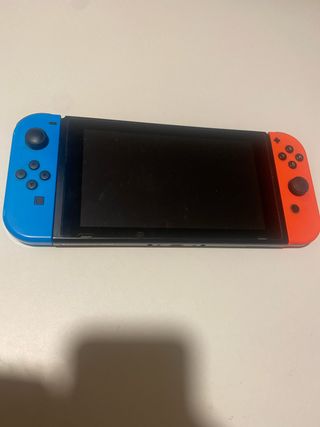 Nintendo Switch Azul & Rojo