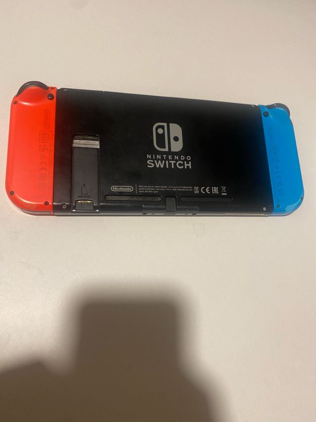 Nintendo Switch Azul & Rojo