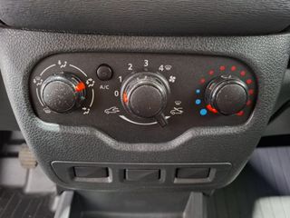 DACIA Dokker Van Essential Blue dCi 70kW (95CV)