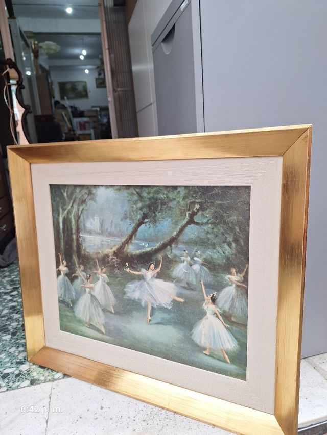 Quadro ballerine con cornice dorata