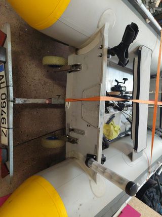 Barco neumático Viamare + motor+remolque 