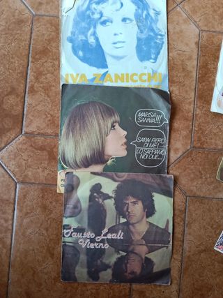10 dischi 45 giri anni '70