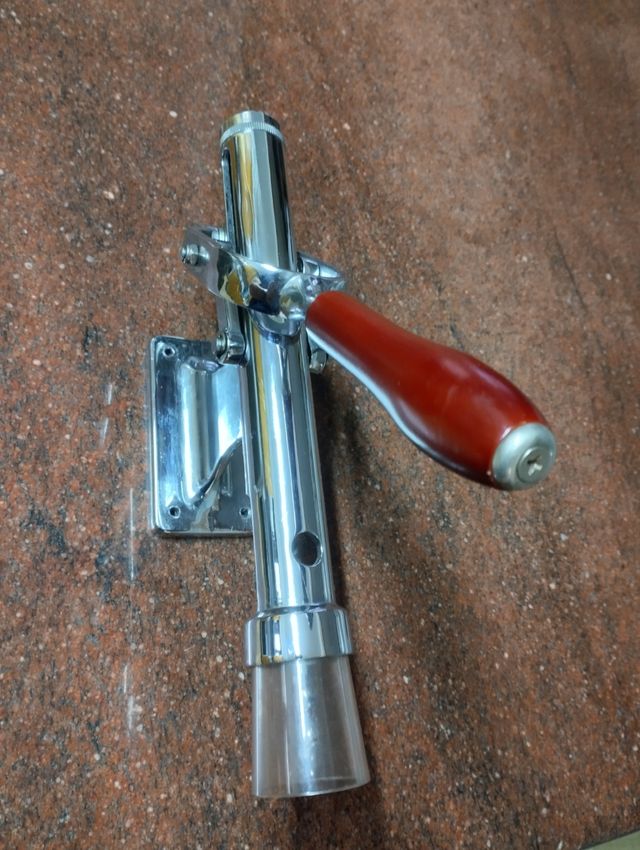 Sacacorchos Metálico Vintage