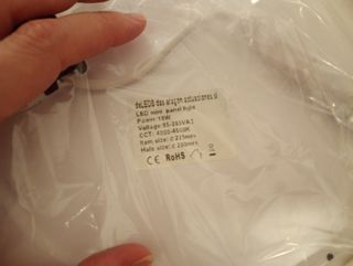 2 Downlights LED empotrables 22,5cm
18 W 4.000 K