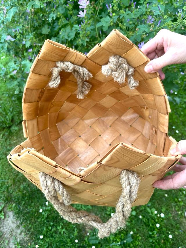 Cesto legno intrecciato