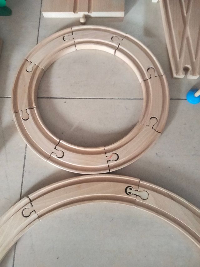 Tren de madera infantil