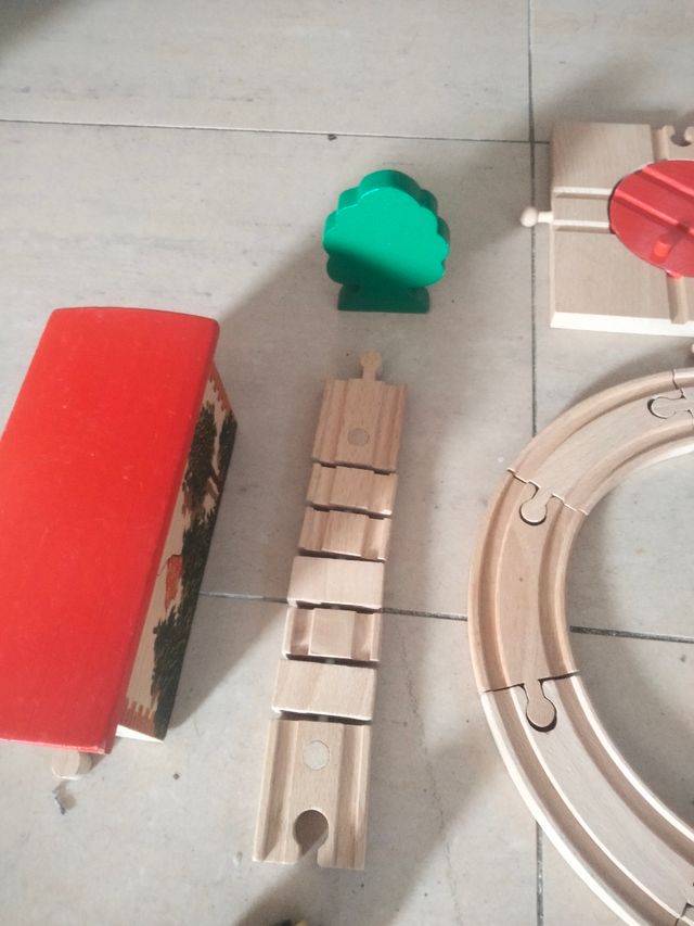 Tren de madera infantil
