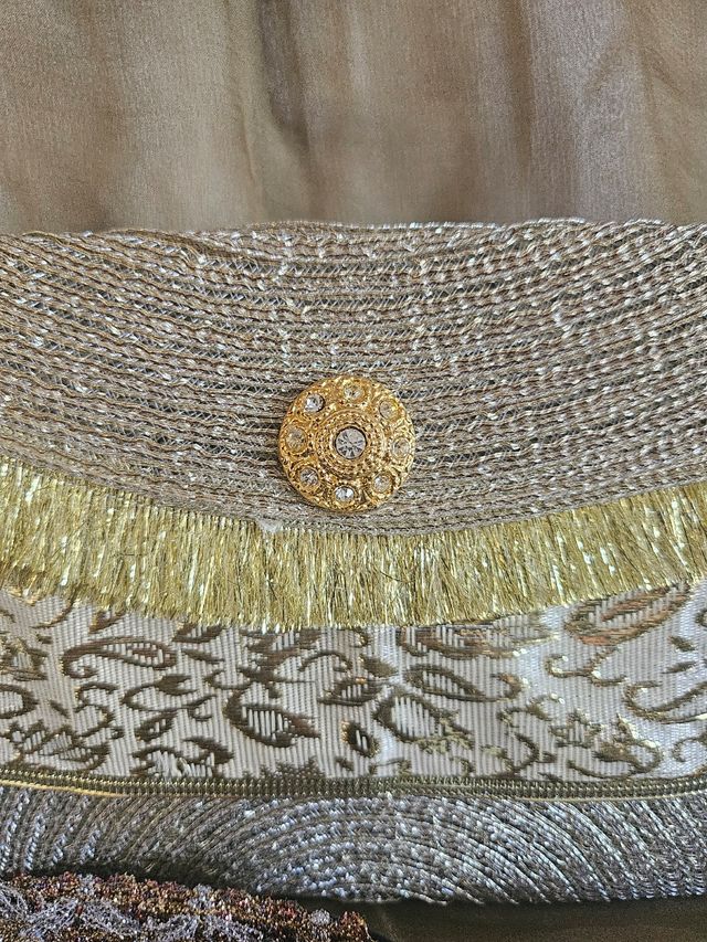 Bolsa artesanal dourada única ■ Oferta hoje■■